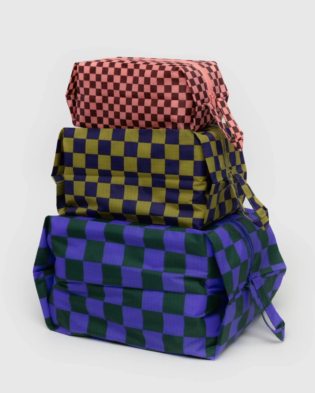 3D check zip packing bags stacked