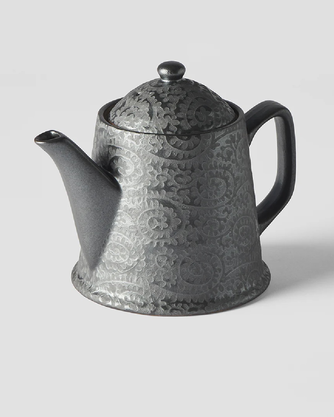 Black scroll teapot