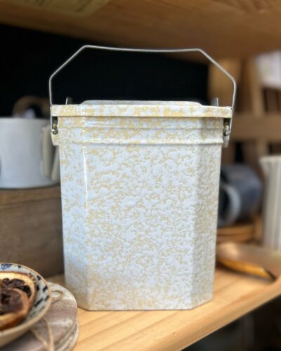 French enamel lunch box white and yellow with handle