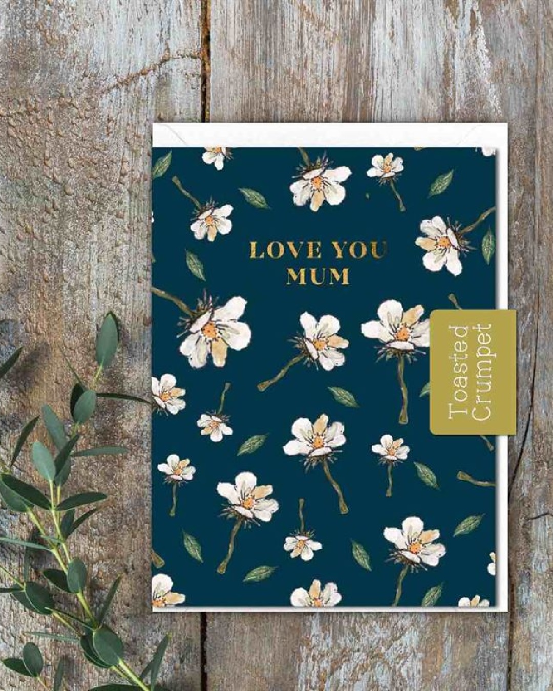 love you mum blue card with flowers